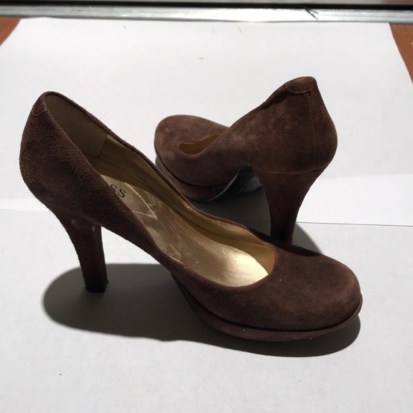 Brown suede heels - Picture 5 of 7